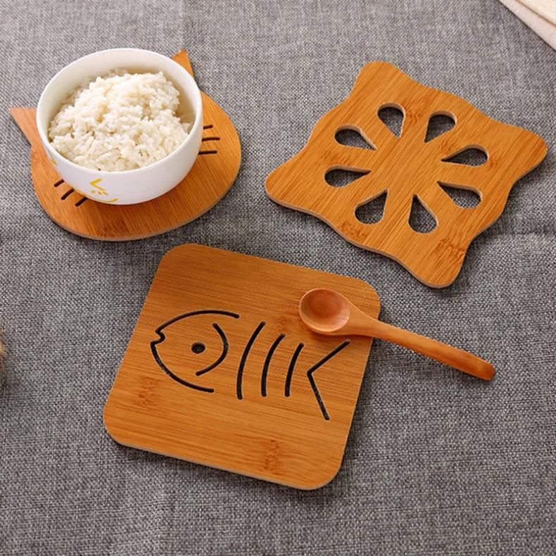 Bamboo Trivet Mat Set Cute Cartoon Multifuntion Kitchen Bamboo and Wood Non-Slip Insulation Table Mat Hot pads Tool