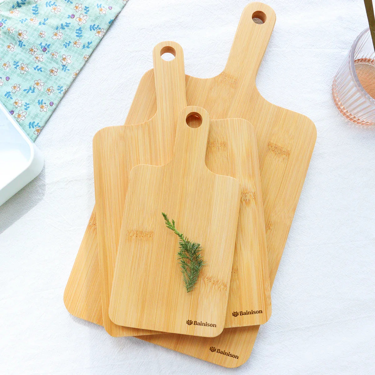 BainisonBamboo Cutting Board for Kitchen & Picnic – Waterproof, Grooved Surface for Non-Slip, Ideal for Fruits & Vegetables
